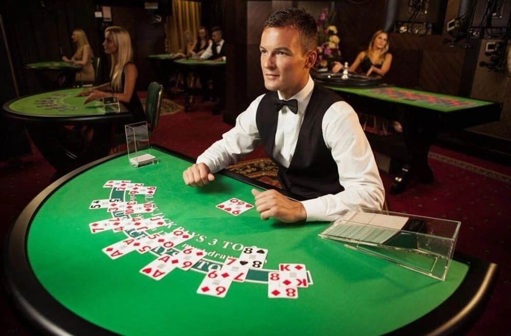 Nằm lòng những thuật ngữ thường gặp trong bài xì dách